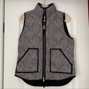 J Crew Black & Cream Herringbone Vest